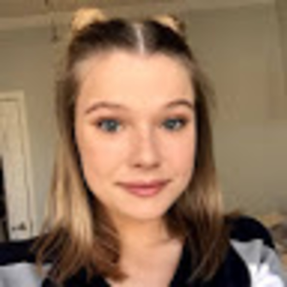 Meet your Posher, Avery